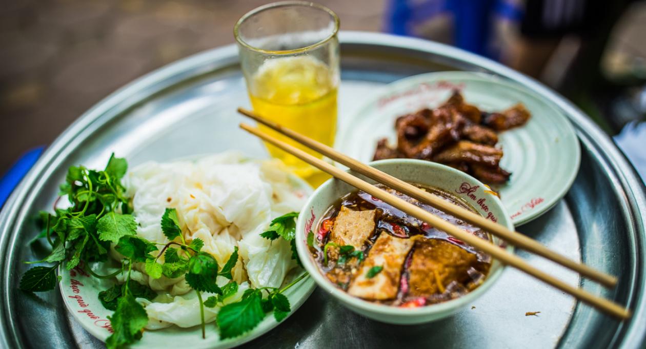 Bustling Vietnamese Street Food Scene